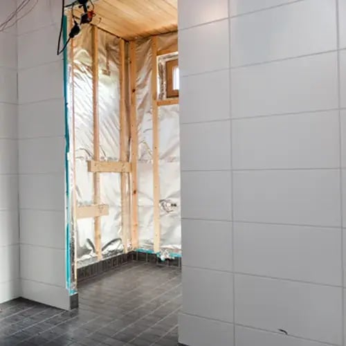 Sauna ja kylpyhuone rakentuu uudeksi